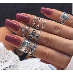 Antique silver 9 piece feather/flower boho stackable ring set
